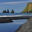 Reynisdrangar au large de la plage de Vik
