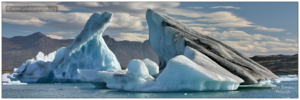 icebergs dans la lac de Jokulsarlon