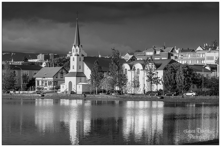 Lac Tjornin - Reykjavik