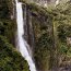 Cascade dans le Milford Sound