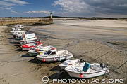 Port et phare de Mogu&eacute;riec &agrave; Sibiril dans le Finist&egrave;re