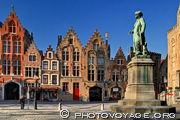 Place Jean Van Eyck, peintre flamand célèbre - Jan Van Eyckplein