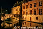 pont et canaux de Bruges vus de nuit - Steenhouwersdijk by night