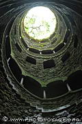 the Initiatic Well is a subterranean tower - Quinta da Regaleira - Sintra 