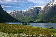 Lac Oldevatnet &agrave; Gytri