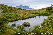 Paysage le long du Stigfjorden en face de l'&icirc;le Sjonoya