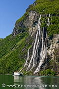 Cascade des 7 soeurs dans le Geirangerfjord