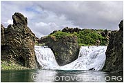 cascade de Hjalparfoss