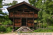 Maison traditionnelle en bois