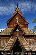 Eglise en bois debout de Gol transplantée au Norsk Folkemuseum